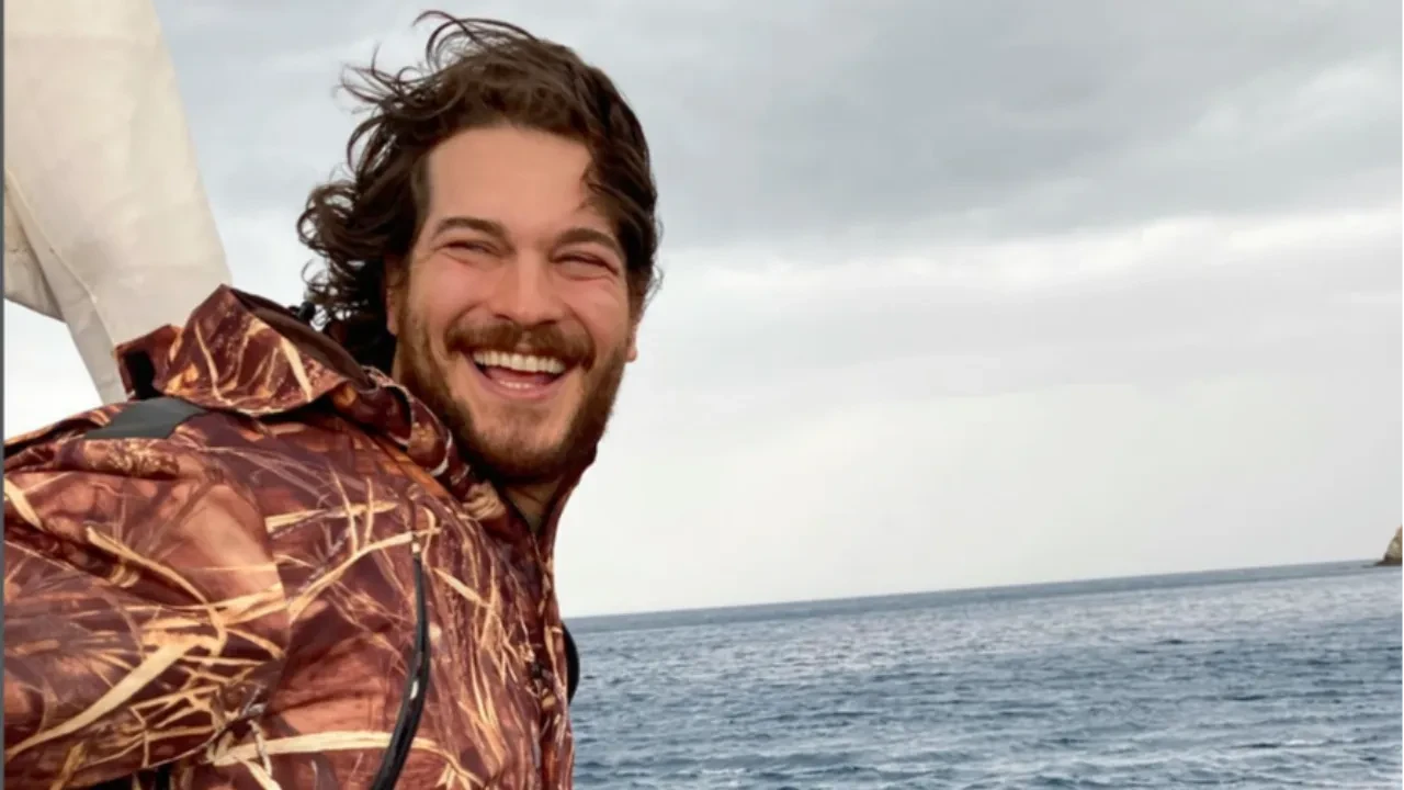 Çağatay Ulusoy'un Karavanı Görüntülendi: Hobisi Yaşam Alanına Dönüştü!