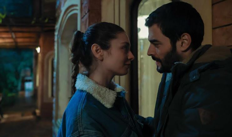 Veliaht'ta Timur ve Reyhan Aşkı Alevleniyor: Yeni Bölümde Neler Olacak?